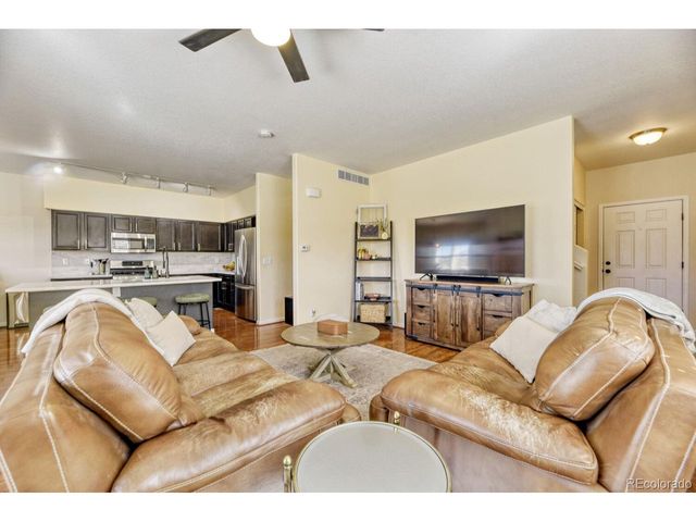 1843 Blue Oak Ct, Castle Rock, CO 80104