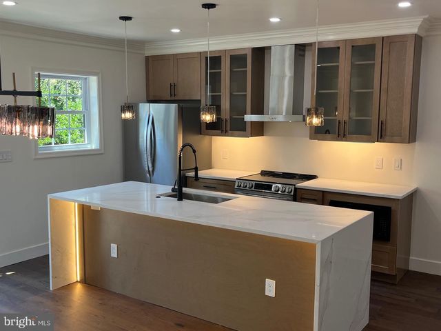 4526 NE SOUTH DAKOTA AVE NE, Washington, DC 20017