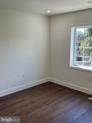 4526 NE SOUTH DAKOTA AVE NE, Washington, DC 20017