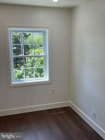 4526 NE SOUTH DAKOTA AVE NE, Washington, DC 20017