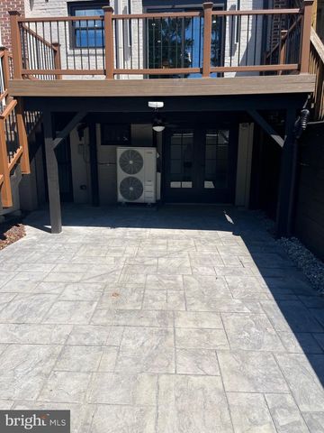 4526 NE SOUTH DAKOTA AVE NE, Washington, DC 20017