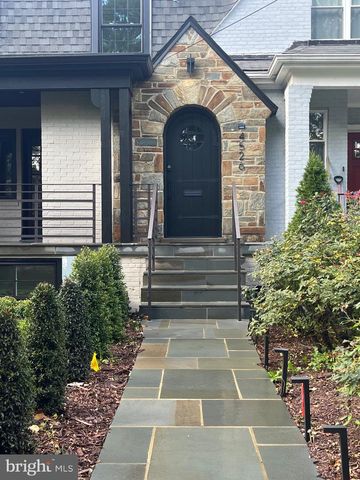 4526 NE SOUTH DAKOTA AVE NE, Washington, DC 20017