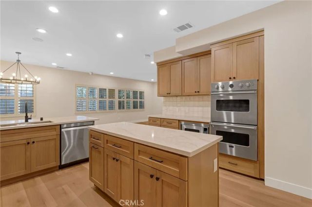 5675 W Overlook Drive, Rancho Cucamonga, CA 91739