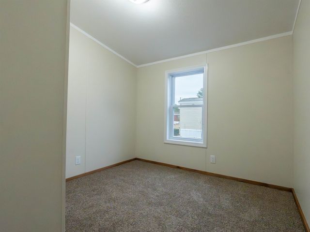 18 Springbrook Street, Hinsdale, NH 03451