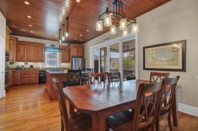 316 Sea View Lane, Edisto Island, SC 29438