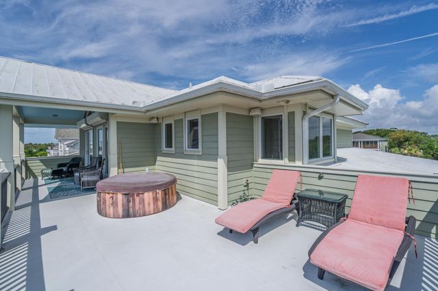 316 Sea View Lane, Edisto Island, SC 29438