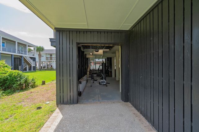 316 Sea View Lane, Edisto Island, SC 29438