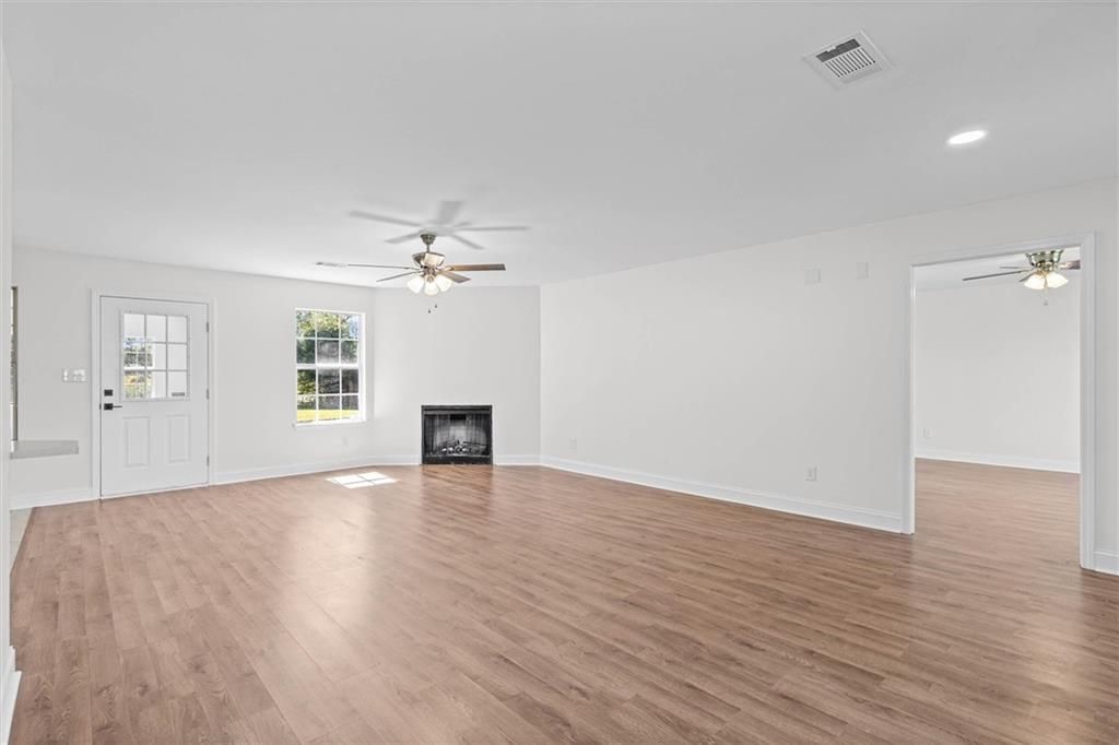 11201 Nolen Boulevard, Grand Bay, AL 36541 — photo 2