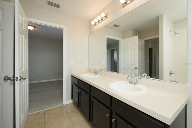 5331 CREEKSIDE PARK AVENUE, Orlando, FL 32811