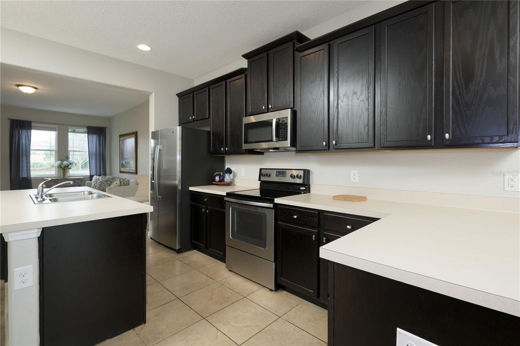 Image 16 of property listing at 5331 CREEKSIDE PARK AVENUE, Orlando, FL 32811