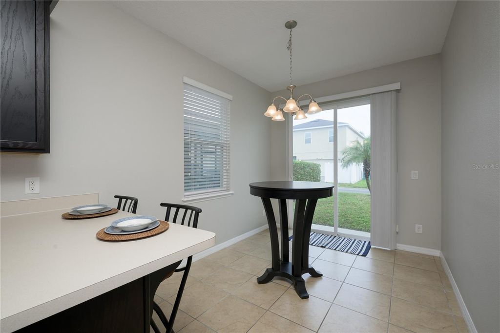 Image 18 of property listing at 5331 CREEKSIDE PARK AVENUE, Orlando, FL 32811