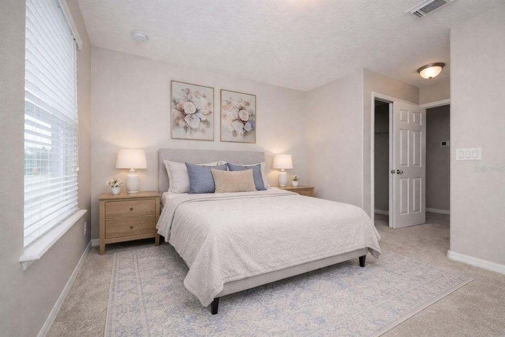 Image 26 of property listing at 5331 CREEKSIDE PARK AVENUE, Orlando, FL 32811