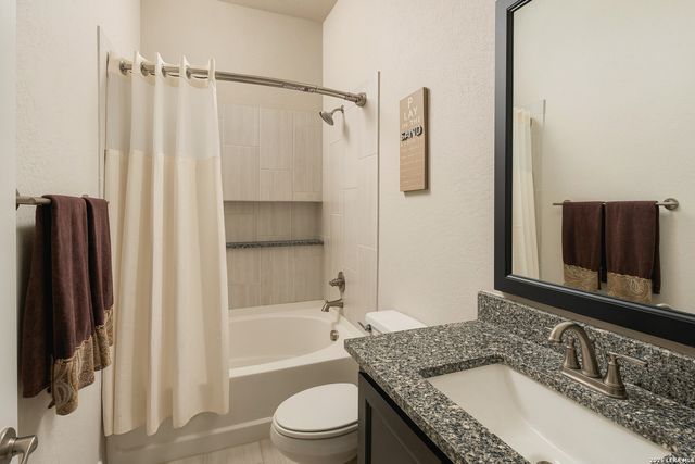 292 Canyon Glade, New Braunfels, TX 78132