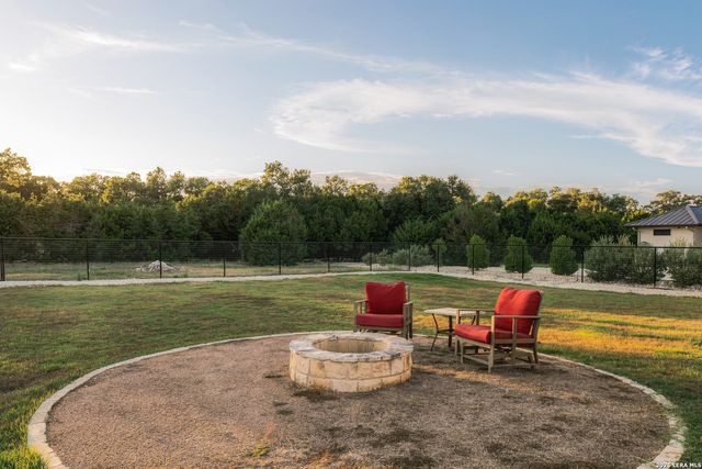 292 Canyon Glade, New Braunfels, TX 78132