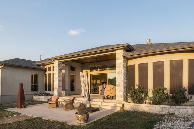 292 Canyon Glade, New Braunfels, TX 78132