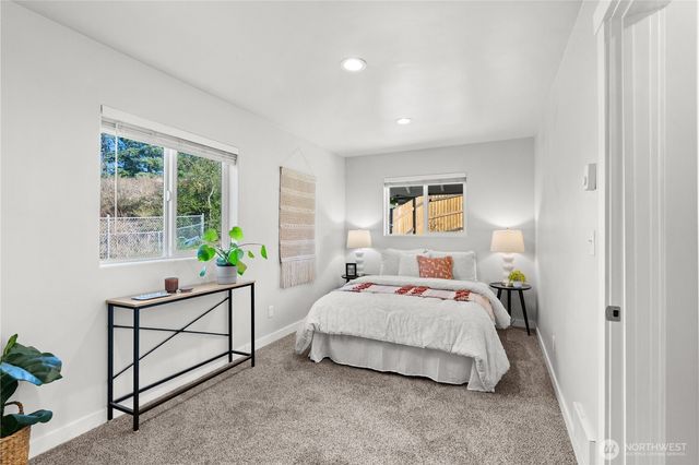 18121 12th Avenue NE, Shoreline, WA 98155