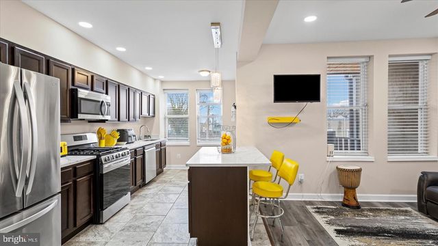 2509 LINDEN AVE, Baltimore, MD 21217