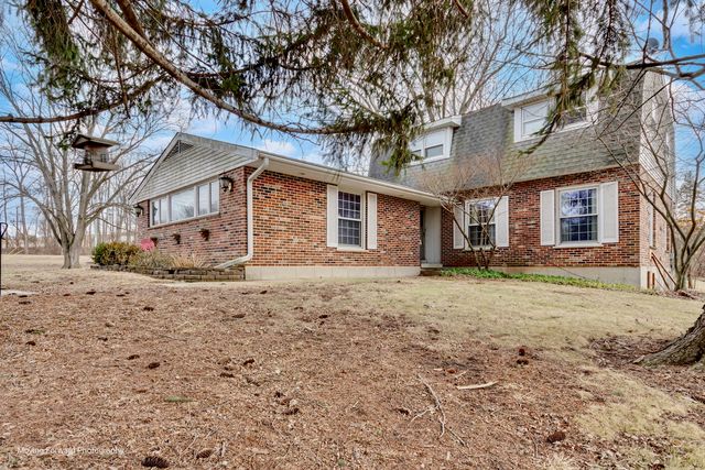 18N988 Angelina Place, Algonquin, IL 60102