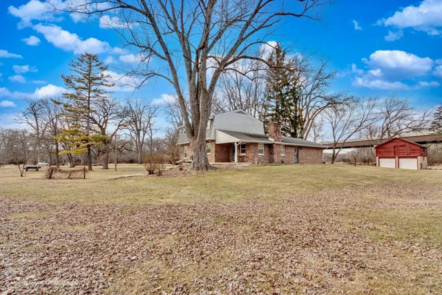 18N988 Angelina Place, Algonquin, IL 60102