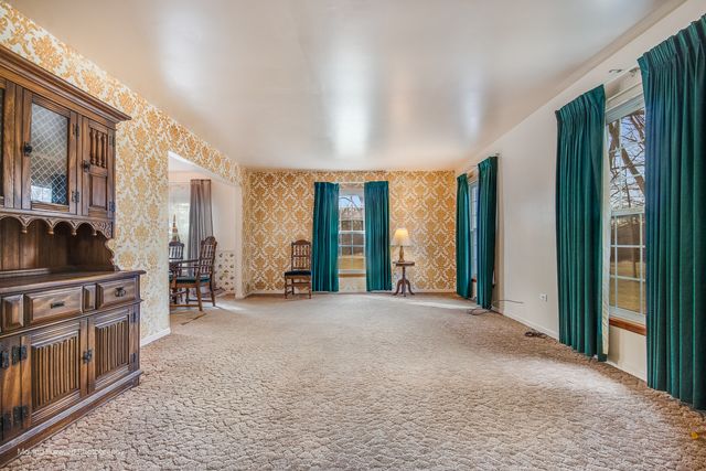 18N988 Angelina Place, Algonquin, IL 60102