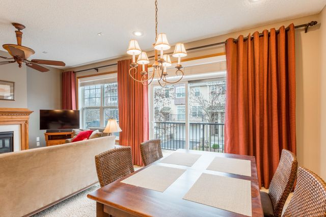 3611 Hazel Trail G, Woodbury, MN 55129