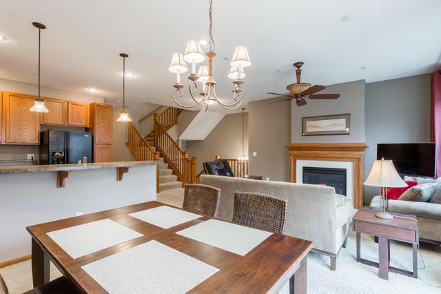 3611 Hazel Trail G, Woodbury, MN 55129