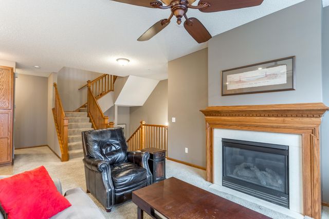 3611 Hazel Trail G, Woodbury, MN 55129