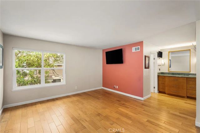 19081 Flagship Cir, Huntington Beach, CA 92648