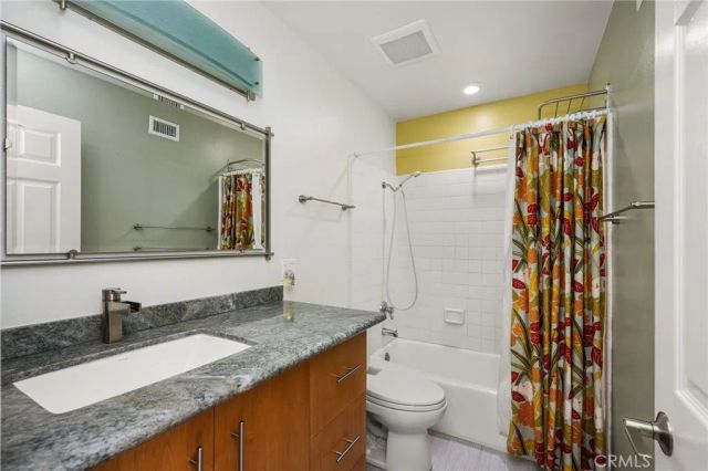 19081 Flagship Cir, Huntington Beach, CA 92648