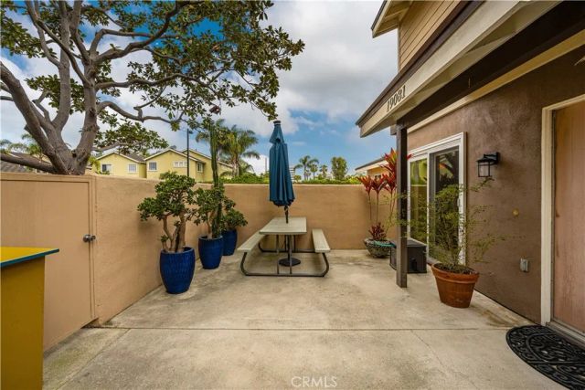 19081 Flagship Cir, Huntington Beach, CA 92648