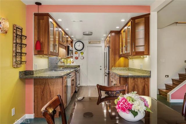 19081 Flagship Cir, Huntington Beach, CA 92648