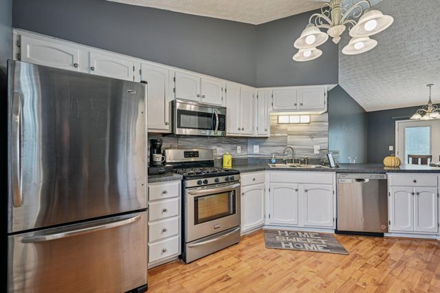 196 Blendon Road, West Jefferson, OH 43162