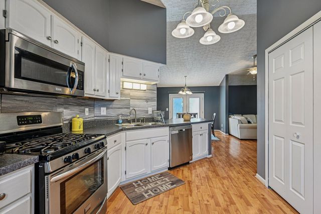 196 Blendon Road, West Jefferson, OH 43162