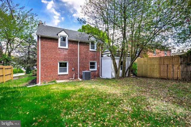 242 SHADELAND AVE, Drexel Hill, PA 19026