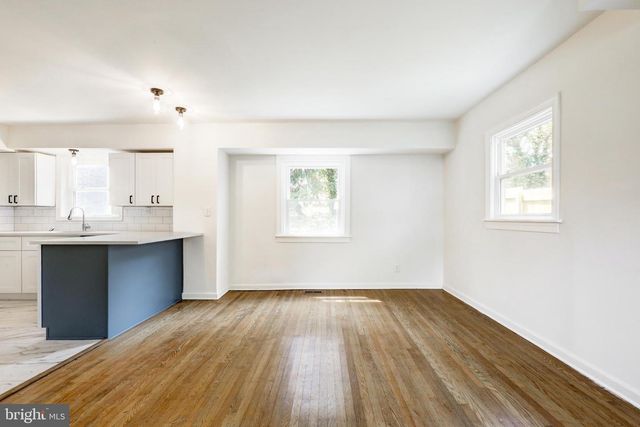 242 SHADELAND AVE, Drexel Hill, PA 19026