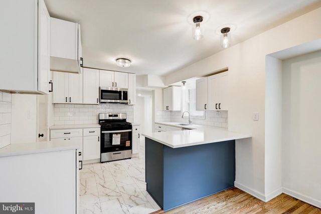242 SHADELAND AVE, Drexel Hill, PA 19026