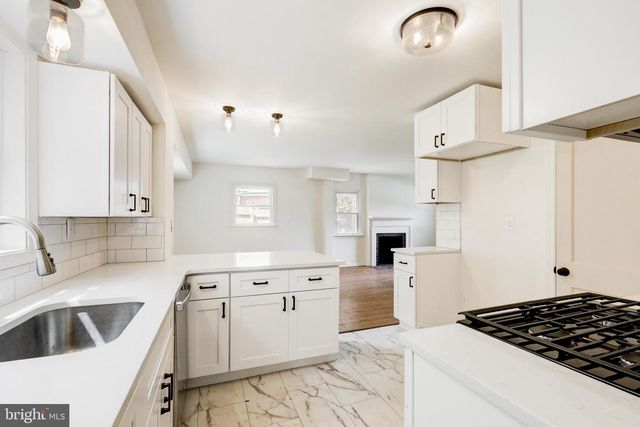 242 SHADELAND AVE, Drexel Hill, PA 19026