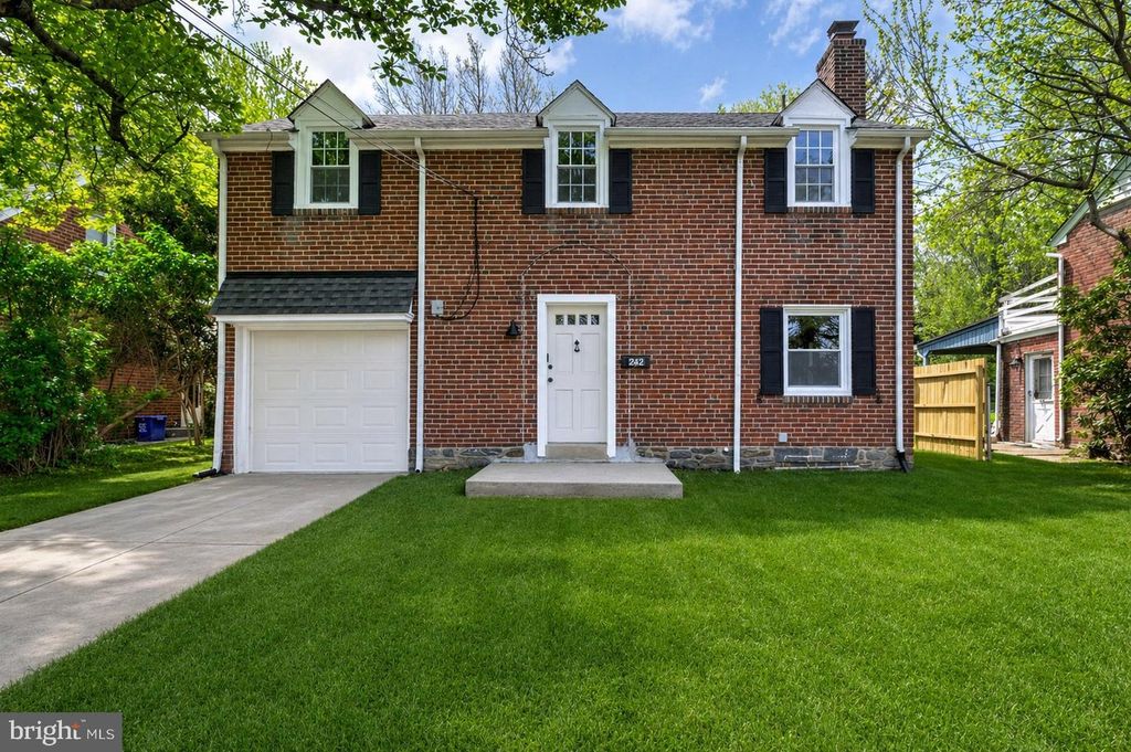 242 SHADELAND AVE, Drexel Hill, PA 19026