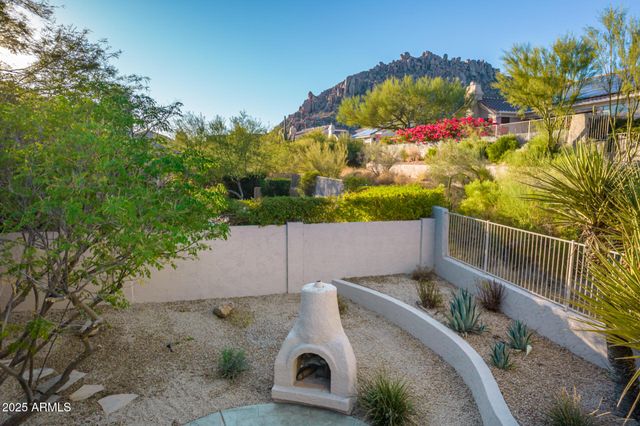 11568 E WHISPERING WIND Drive, Scottsdale, AZ 85255