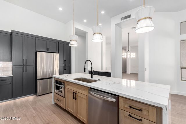 11568 E WHISPERING WIND Drive, Scottsdale, AZ 85255