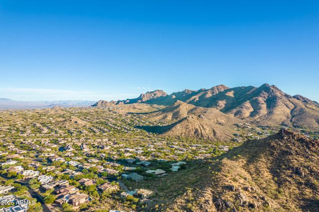 11568 E WHISPERING WIND Drive, Scottsdale, AZ 85255