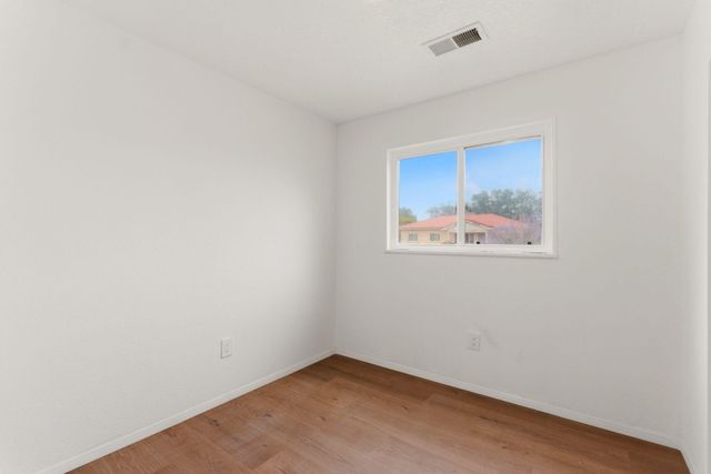 8116 Kathryn Avenue SE, Albuquerque, NM 87108