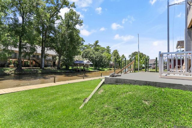 14442 Samantha Dr, Port Vincent, LA 70726