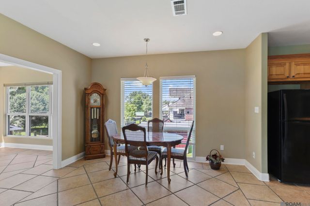 14442 Samantha Dr, Port Vincent, LA 70726