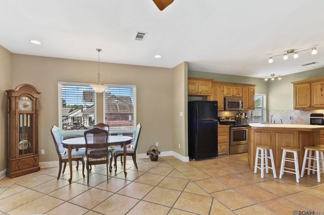 14442 Samantha Dr, Port Vincent, LA 70726