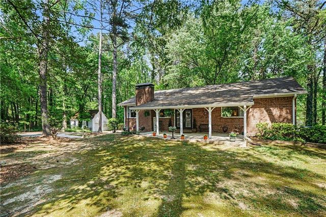 3425 N Sharon Church Road, Loganville, GA 30052