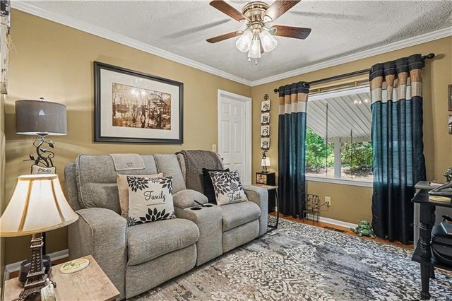 3425 N Sharon Church Road, Loganville, GA 30052