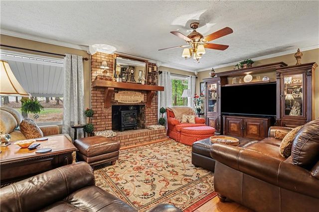 3425 N Sharon Church Road, Loganville, GA 30052