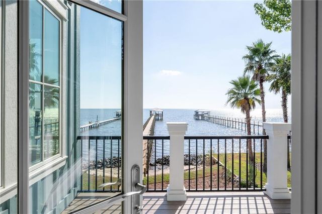 12243 County Road 1, Fairhope, AL 36532