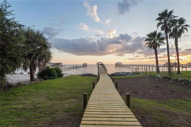 12243 County Road 1, Fairhope, AL 36532